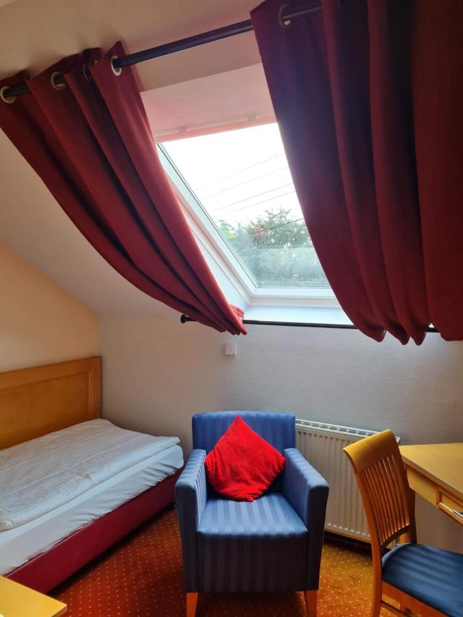 Hotel Zur Post Waldbreitbach Eksteriør bilde
