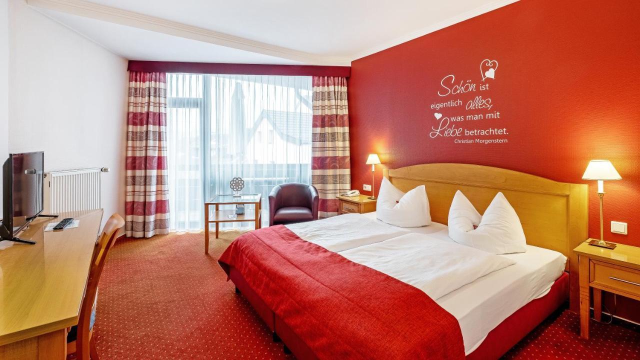 Hotel Zur Post Waldbreitbach Eksteriør bilde