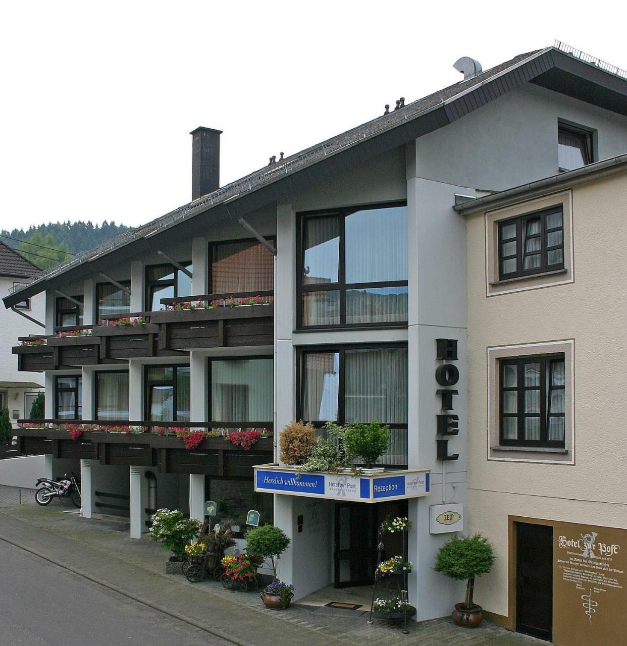 Hotel Zur Post Waldbreitbach Eksteriør bilde